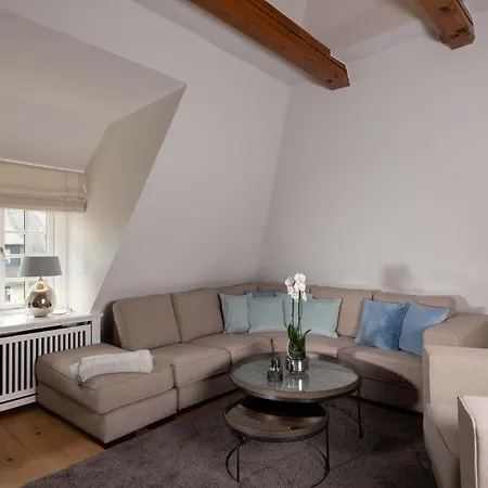 Lueuevwai 7 - Obergeschoss Daire *