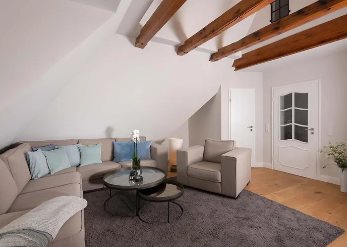 Lueuevwai 7 - Obergeschoss Appartement